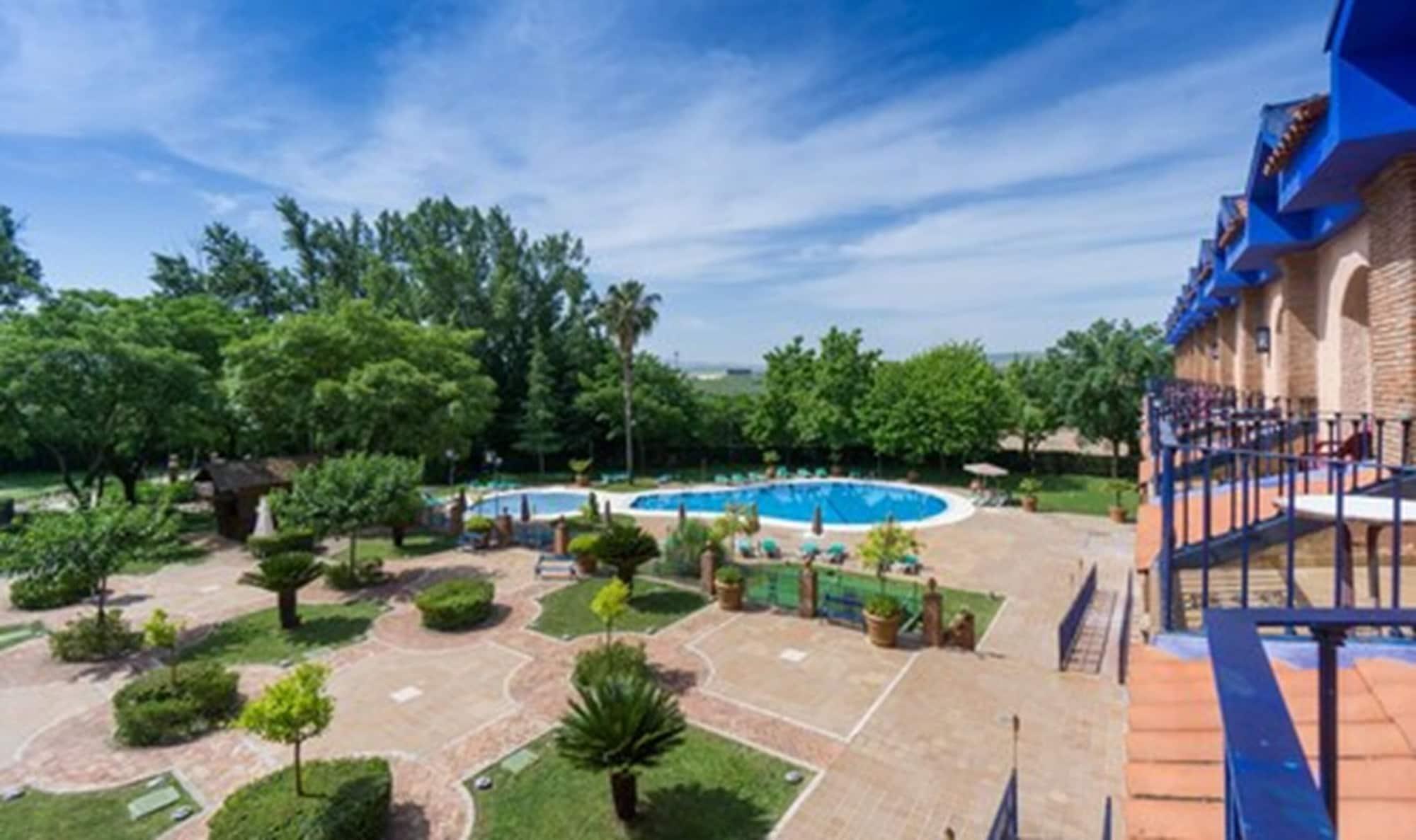 Hotel Fuente Las Piedras Кабра Экстерьер фото