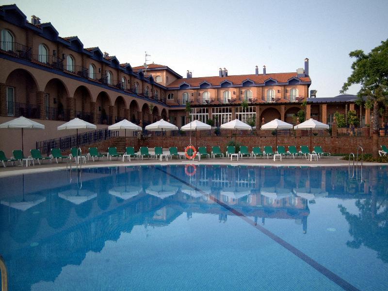 Hotel Fuente Las Piedras Кабра Удобства фото